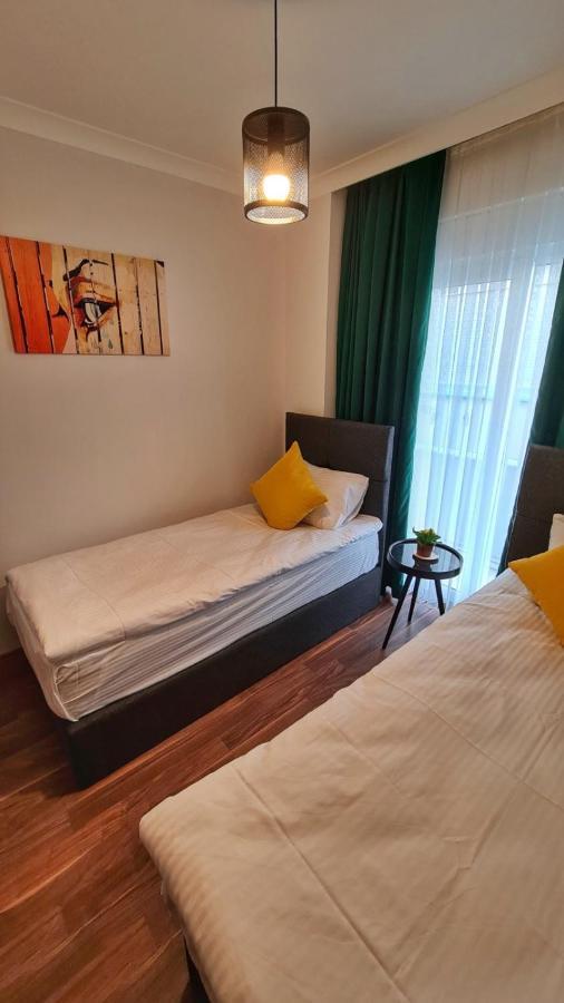 Letstay Sweet Home Yellow Antalya Buitenkant foto