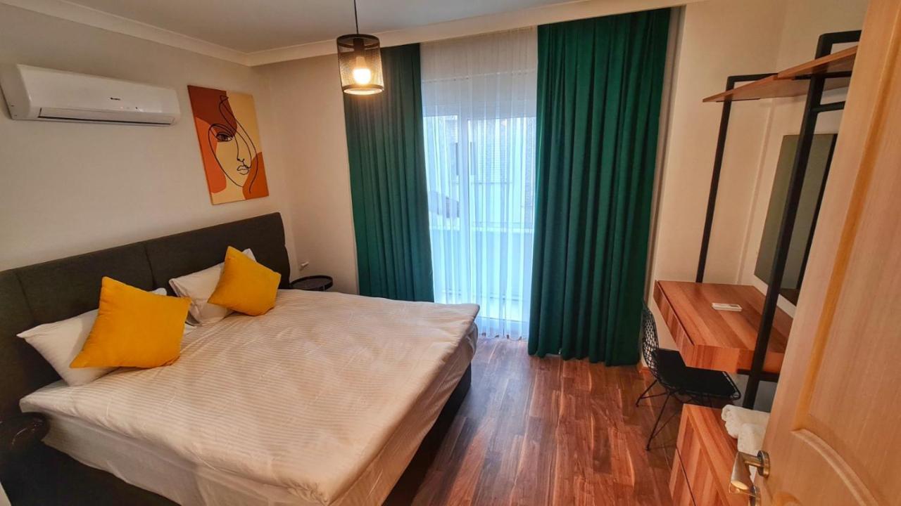 Letstay Sweet Home Yellow Antalya Buitenkant foto